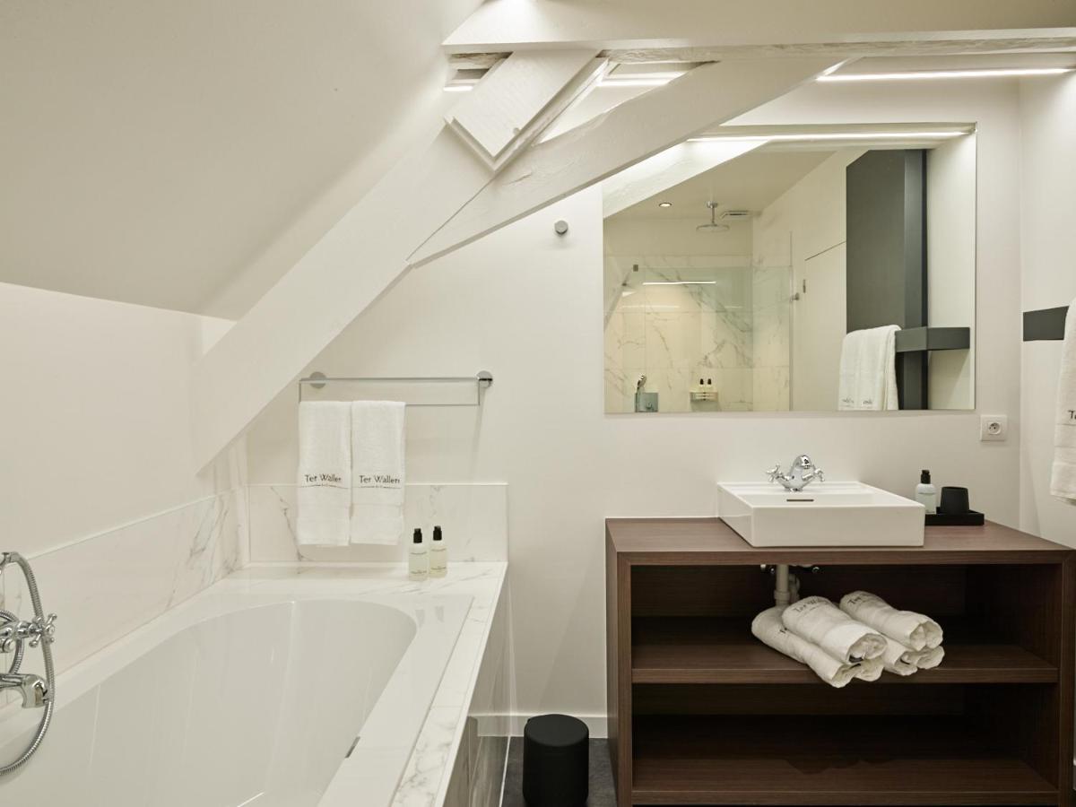 Boutique Hotel Ter Wallen Изегем Экстерьер фото